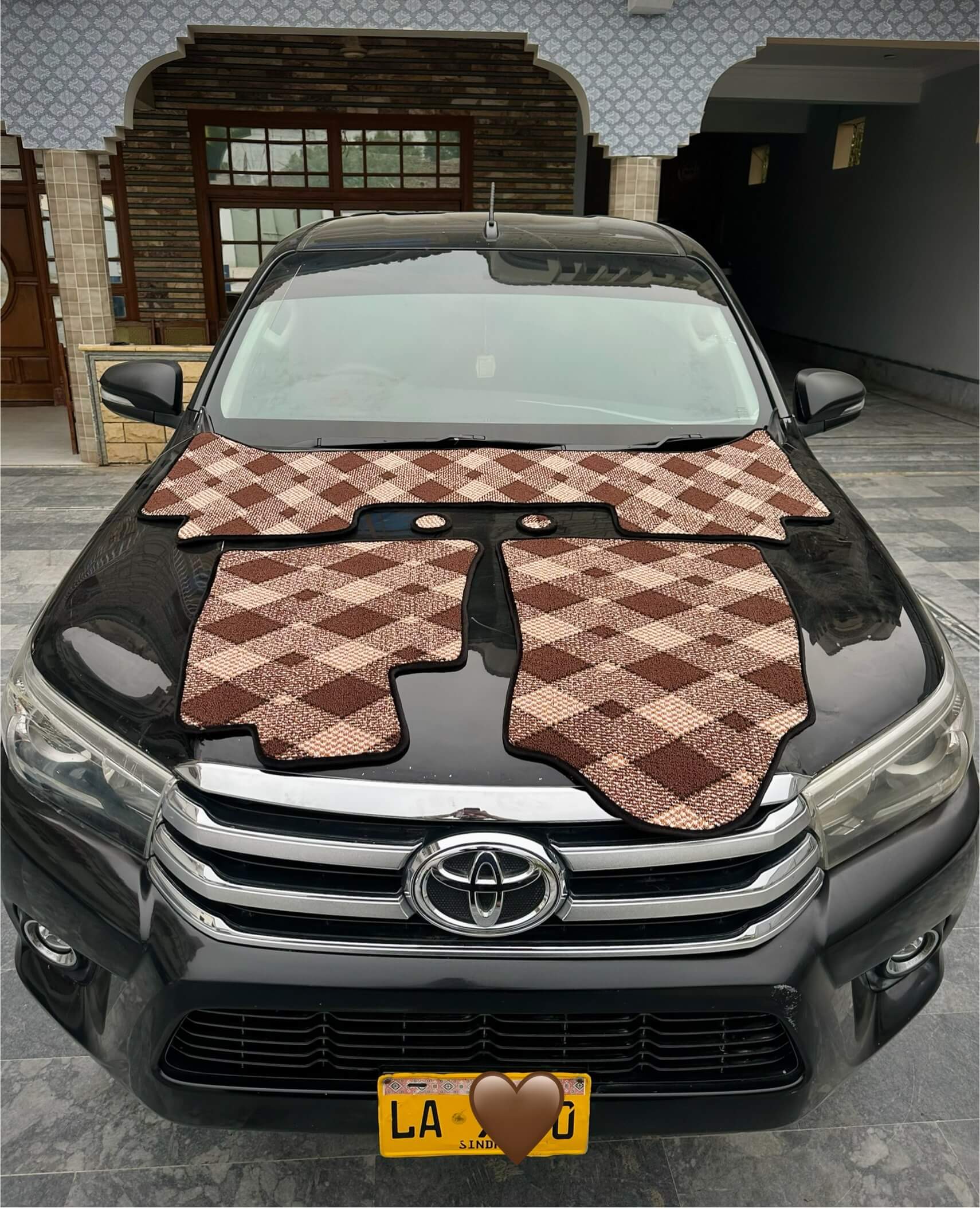 Chocolate Aura – Premium Kashmiri Rug Car Mats