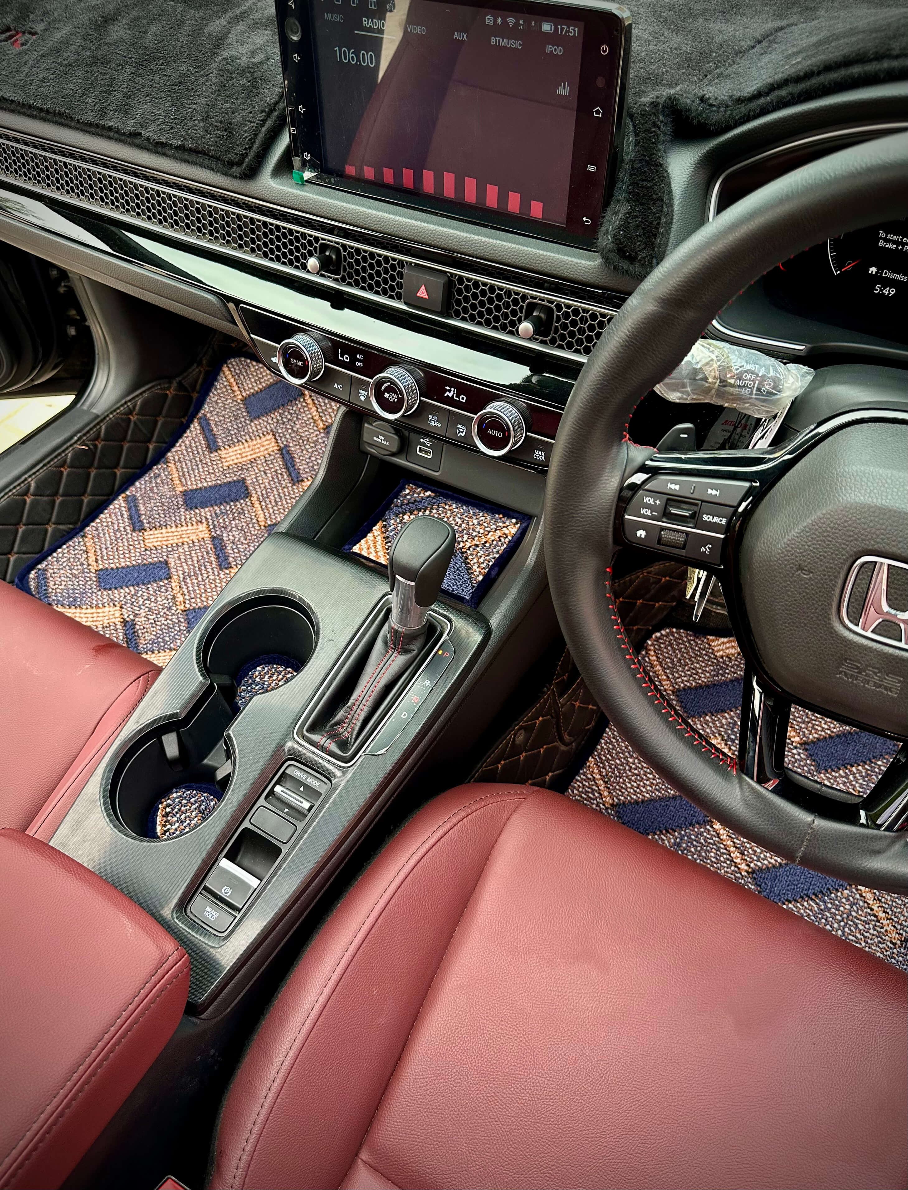 Sapphire Aura – Premium Kashmiri Rug Car Mats