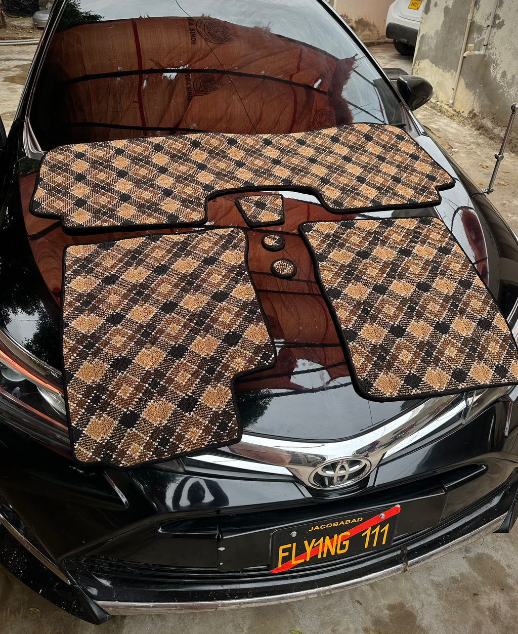 Bronze Aura – Premium Kashmiri Rug Car Mats