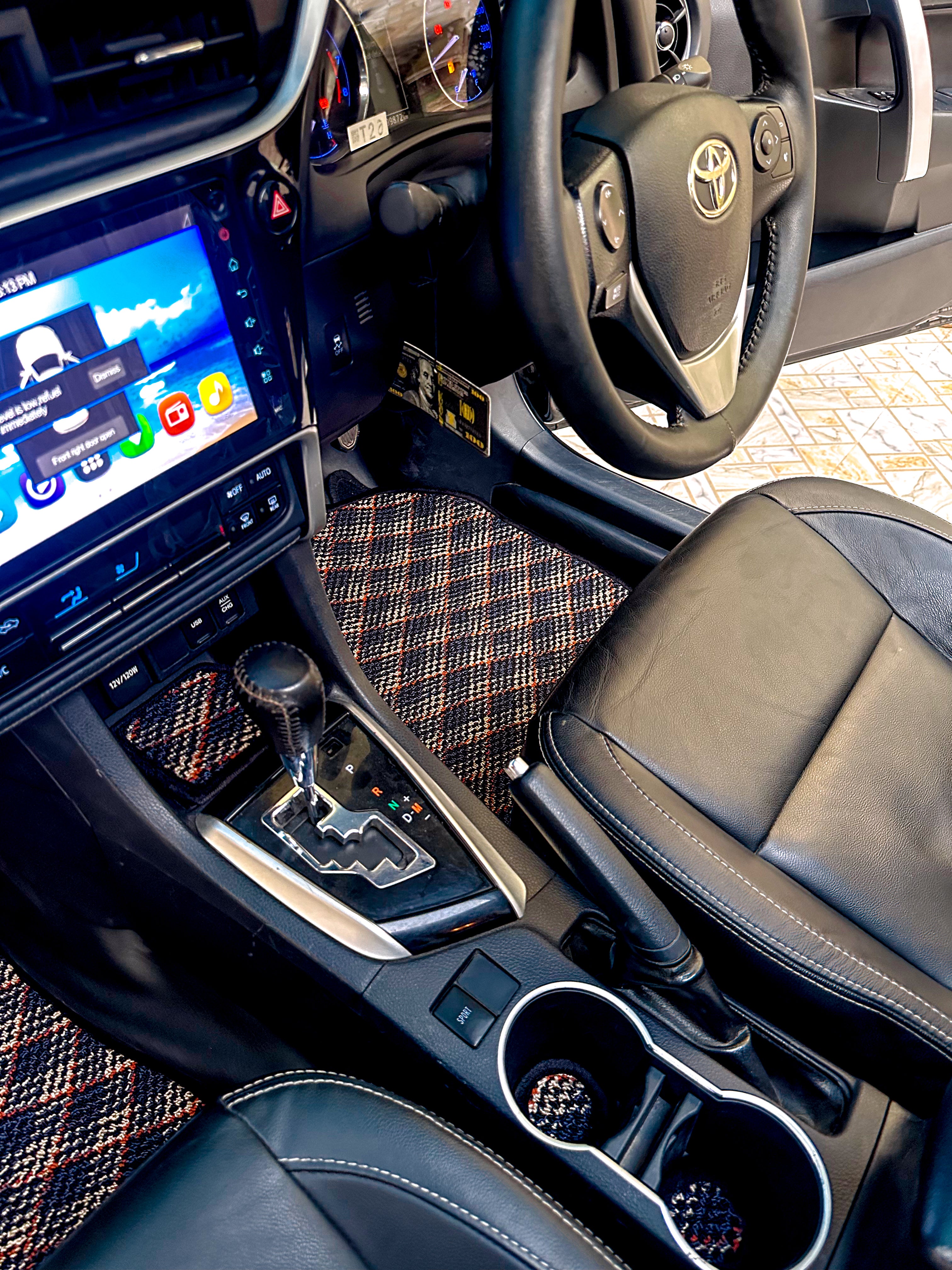 Midnight Aura – Premium Kashmiri Rug Car Mats