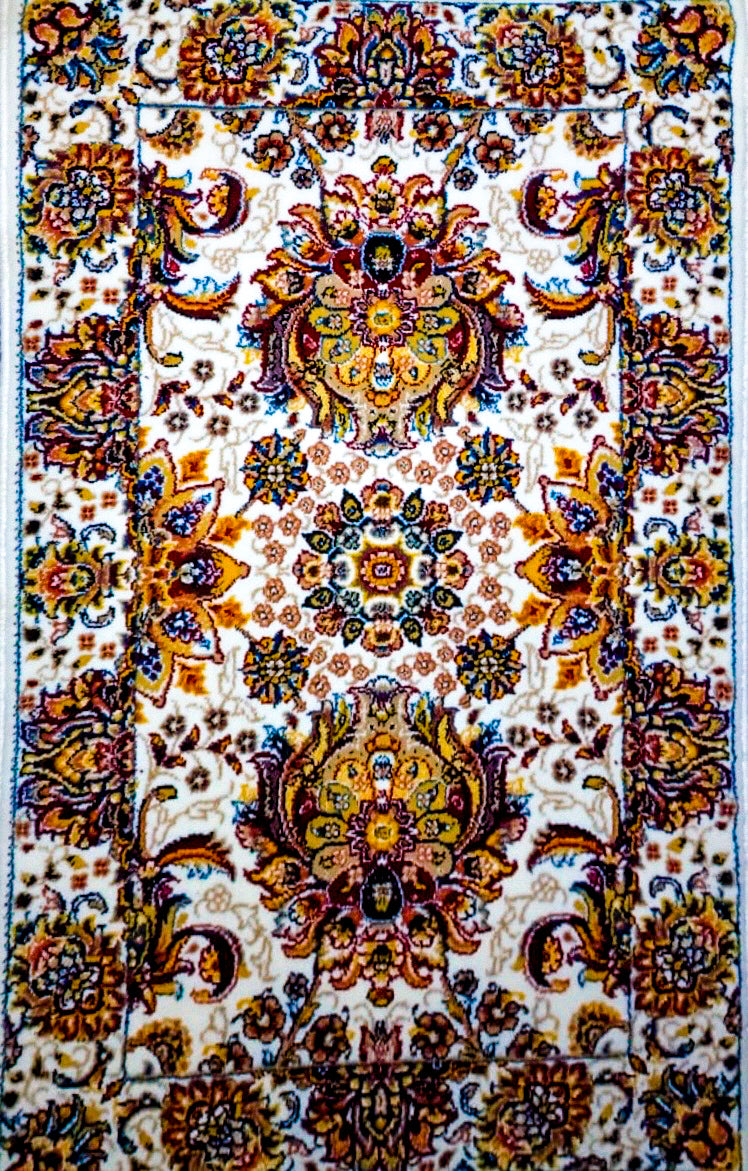 White Gold Persian - Design 1