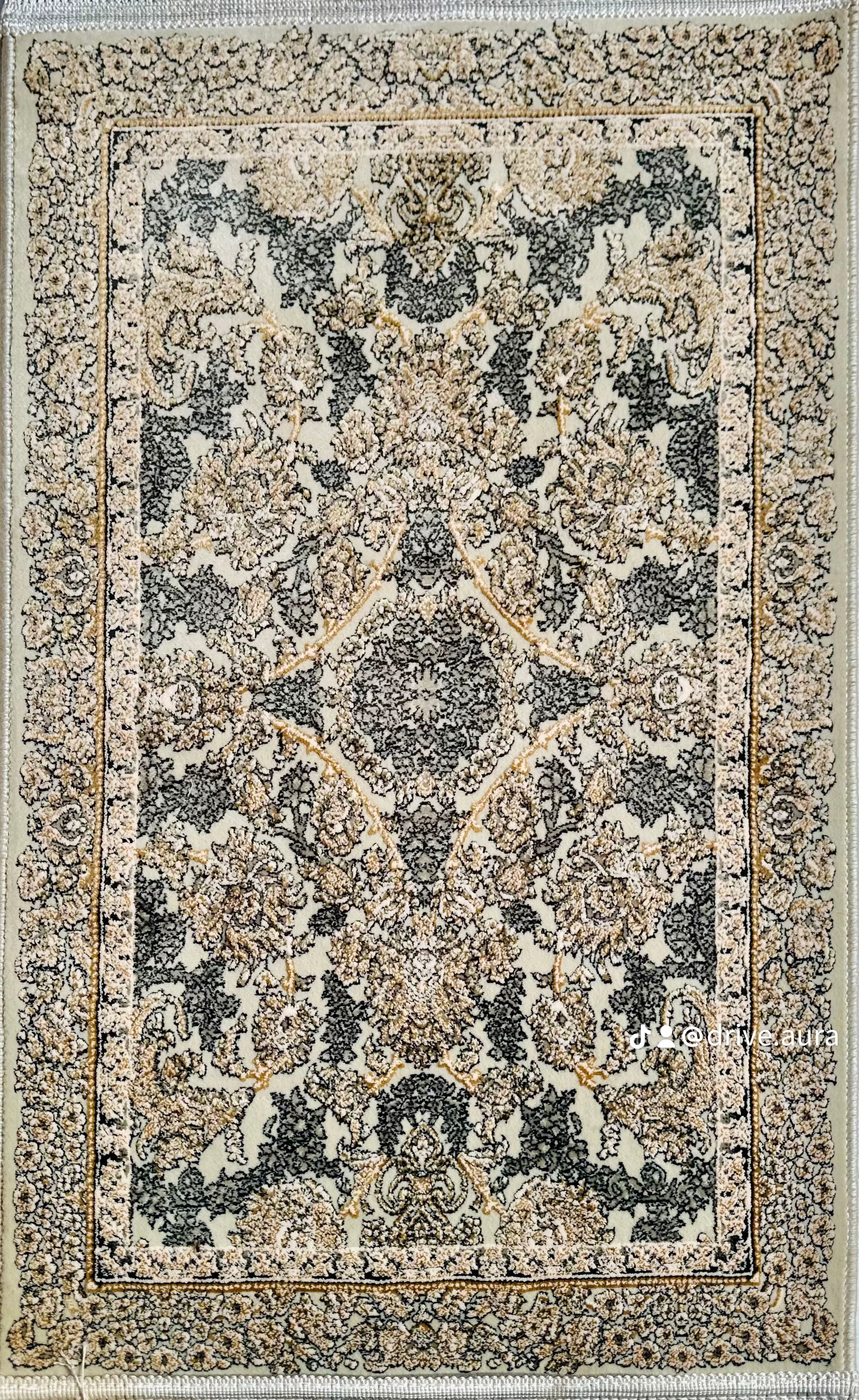 Beige Persian - Design 3